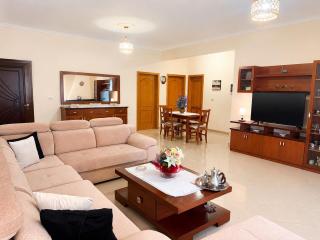 Family House Tirana - 6