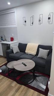 Cozy 2BR Suite in Saskatoon East - 4
