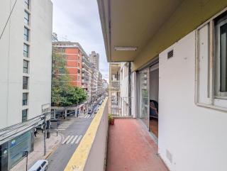 Hermoso departamento con balcón en Rosario Centro - Excelente ubicación - 3