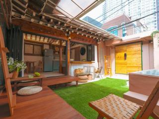 Breath Hanok Seoul Private Traditional Stay - 0
