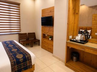 Hotel Golden Heaven Inn, Amritsar-Near Golden Temple - 8