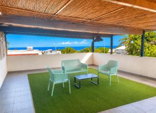 Villa Bois de couleur Piscine et Toit Terrasse - Saint-Pierre - 9