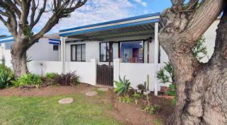 Paradise Beach Cottage #18 - 8
