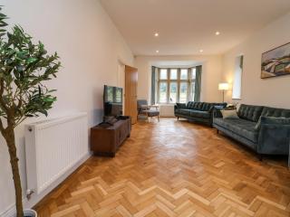 Greenfield Manor - 7