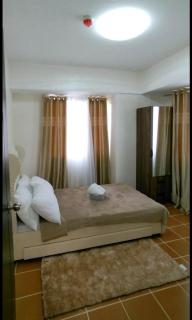 Spacious 2BR Condo Unit at Pioneer Woodlands - MRT Boni Station, Mandaluyong City - 4