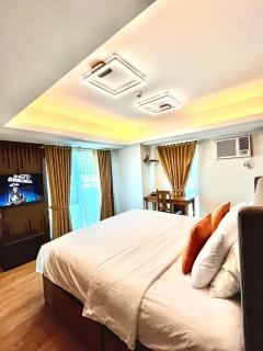 Abreeza Place 1bedroom premium unit 8th floor tower 2 with balcony - 0