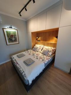 Liszt Ferenc Downtown Apartment - 7