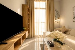 1BR Retreat near Expo City with Pool Gym & Sports Courts - 7