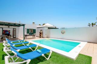 Villa Indigo by Villa Plus - 1