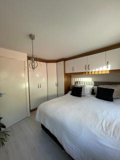 Hobo-Chic Cosy 2 Bed Home, Central, Free Parking - 9