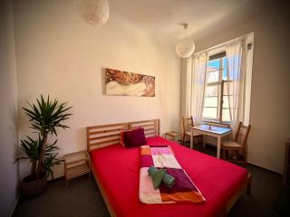 3 min Walk Old Town Center private room A - 2