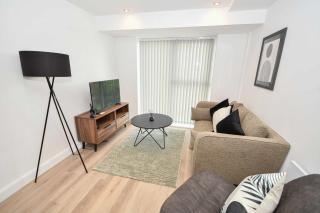 Bright and Spacious 1 Bed Apartment in Leeds - 3