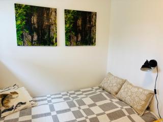 Fresh & Small Bedroom near Stavanger City Centre - 6