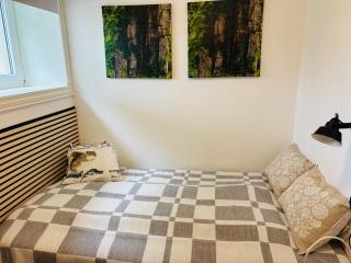 Fresh & Small Bedroom near Stavanger City Centre - 4