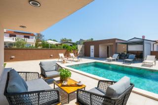 Luxury Villa KLAUDIA with Private Pool near Pula - 3