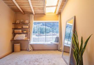 Cosy Studio with Balcony Hammock and Fast Wifi - 9