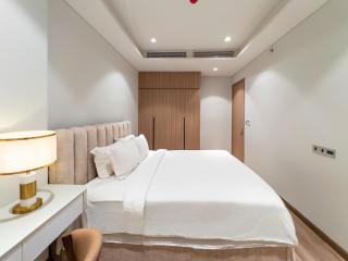 Bluesky Lumiere Riverside Residence - 8