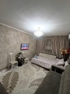 Светлая двухкомнатная квартира в центре - 4