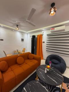 2-Bedroom Apartment with Furnished Living Room - 2