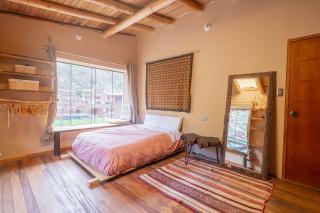 Bright Studio with Views and Top Wifi - 4