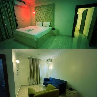 Centenary Hotel - 8