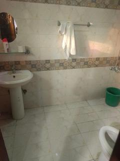 Stylish 1BR Flat with Prime Location - 2