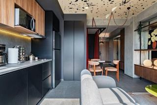 Designer Loft Rooftop, Gym and Workspace - 6