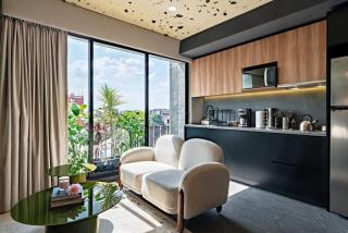 Designer Loft Rooftop, Gym and Workspace - 3