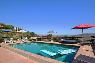 Idyllic Andalusian villa with private pool & stunning views - 9