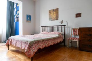 Spacious Vintage Home in Vake - 8