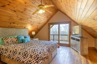 Log Cabin And Cottages At Equestrian House - 9