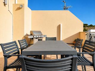 S10 Seaview Penthouse - 3