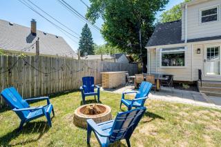 Close to Downtown Milwaukee & Mid-Term Friendly! - 8