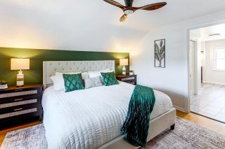 Close to Downtown Milwaukee & Mid-Term Friendly! - 1