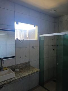 Bela casa, grande, com área de lazer e piscina! - 1