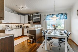 Arctic Clover Villa by BookLapland -  - 6