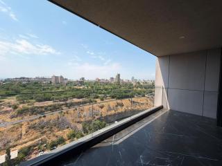 Panorama Apartment by Kievyan Bridge - 4