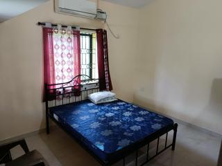 Yellow House Morjim - 7