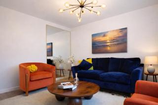 Modern 2Bedroom House in Coventry Private Parking - 2