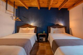 Docecuartos Hotel - 8