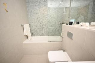 Chic 2BR Apartment - Al Raha Luxe Comfort Retreat - Abu Dhabi - 7