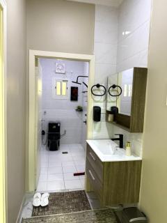 Spacious Stay - Elegant & Comfortable - Makkah - 6