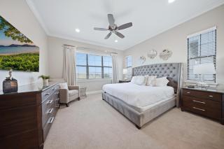 Upscale 8 Bdrm Villa with Home Theater at Reunion - 8