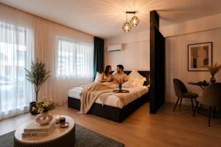 The Essence by Blvd 8B7 - Studio with Free Parking - 0