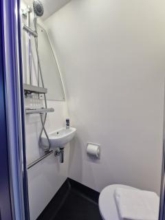 Hidden Acres- Luxury Glamping Pod - 9