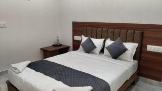 Hotel Udupi Palace - 3