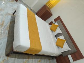 Hotel Udupi Palace - 2