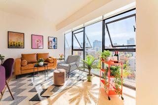 City Views and Private Terrace in Trendy Roma - 0