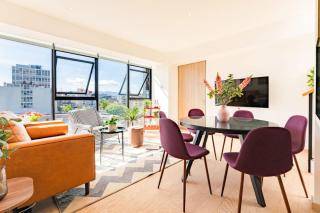 City Views and Private Terrace in Trendy Roma - 4