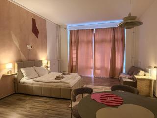 Scandi Design for 5, high ceiling, beamer, central, family & pet friendly - 7